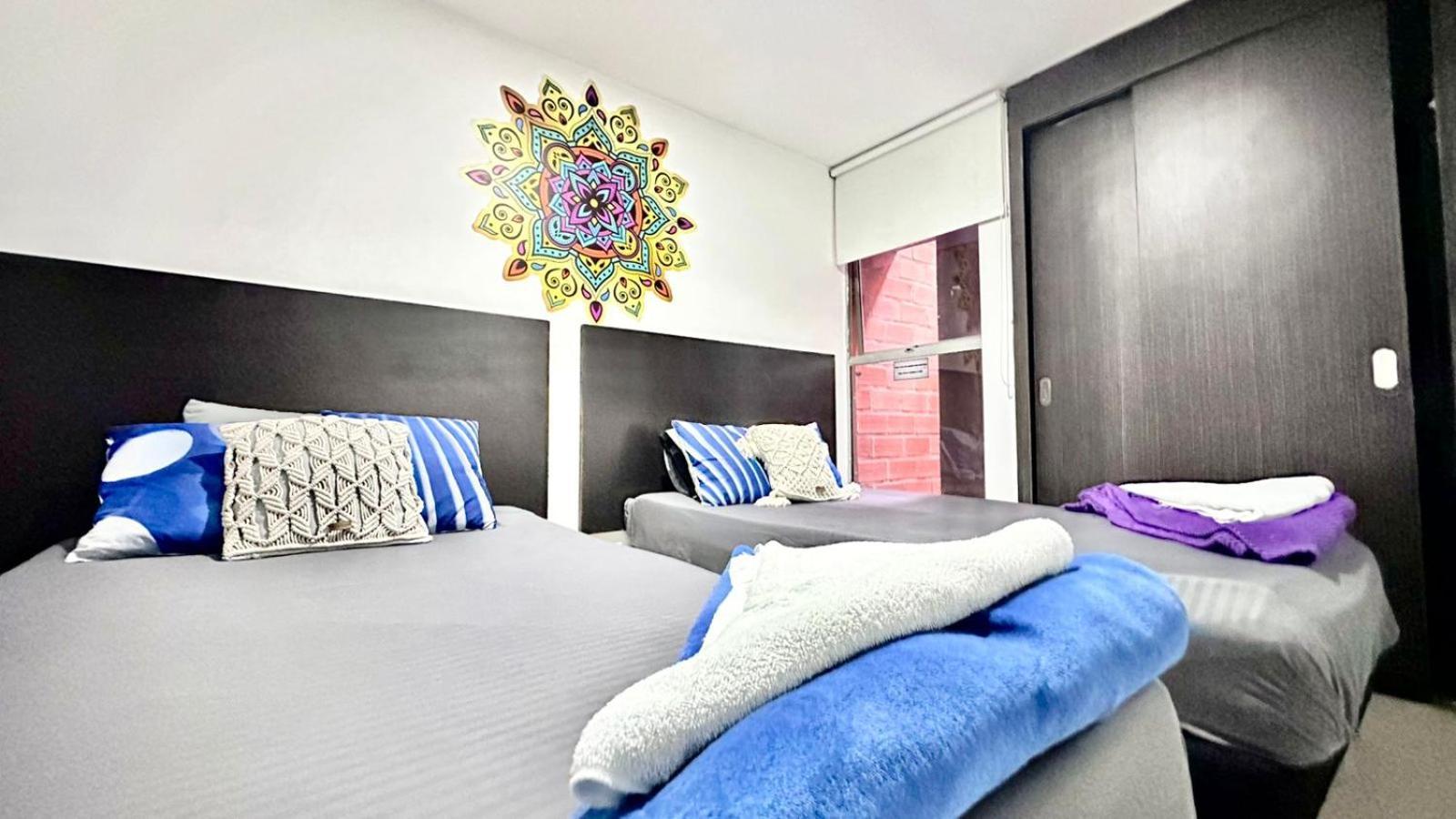 Apto Moderno En Laureles Medellin Exterior photo