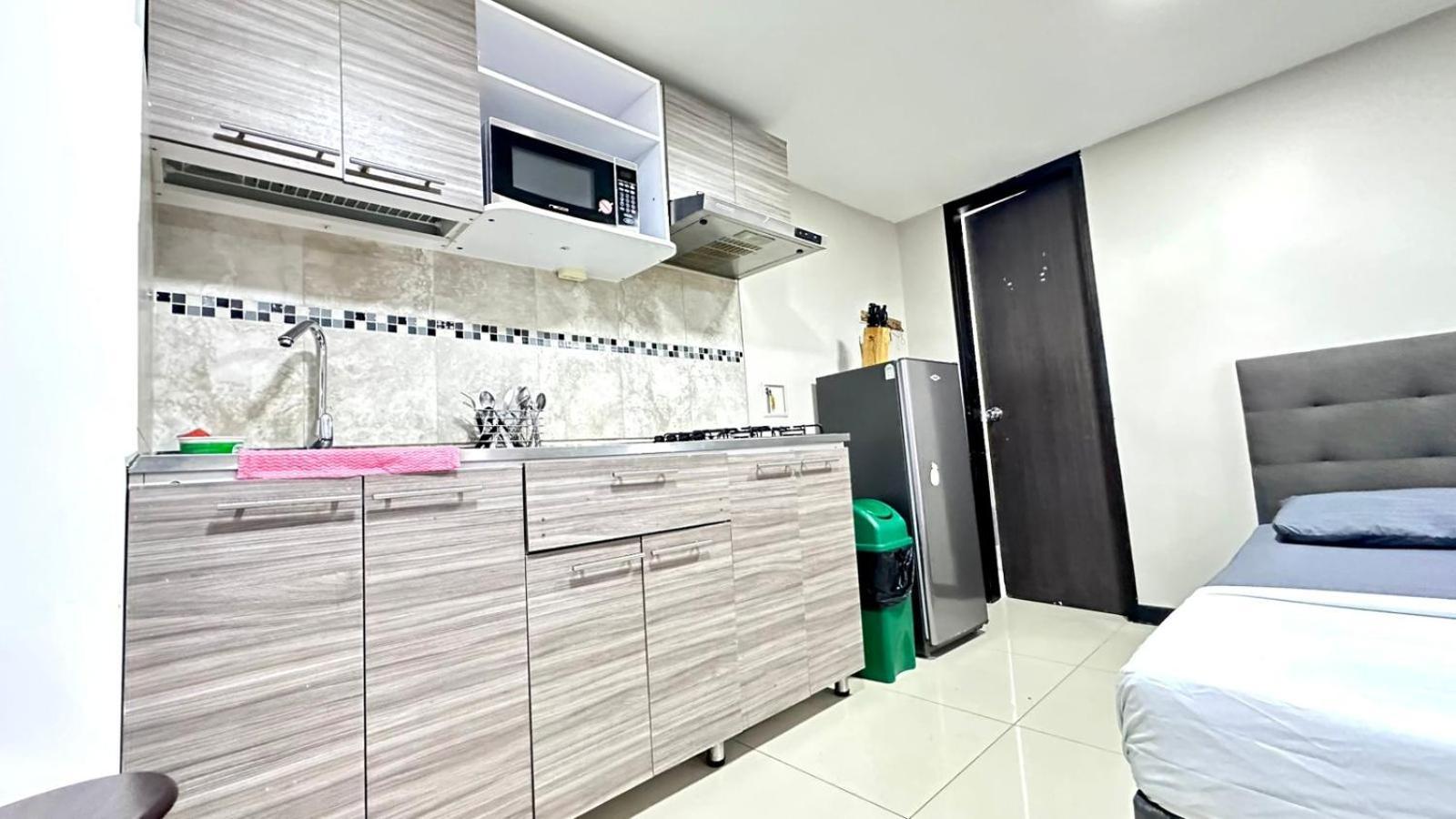 Apto Moderno En Laureles Medellin Exterior photo